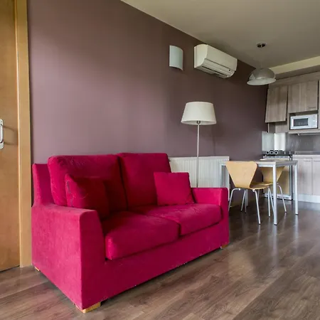 Residencia Universitaria Resa Hernan Cortes * Salamanca