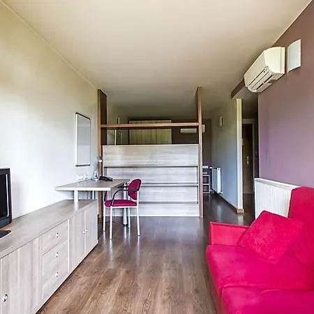 Residencia Universitaria Resa Hernan Cortes Appartement *