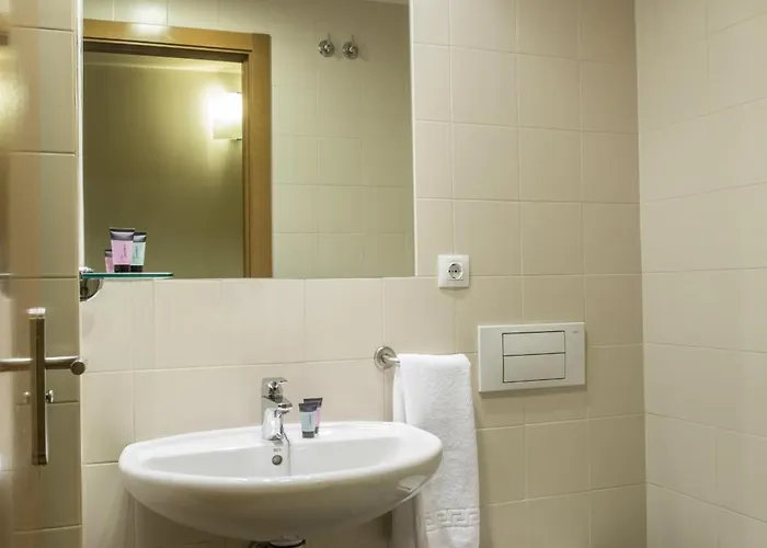 Residencia Universitaria Resa Hernan Cortes Саламанка